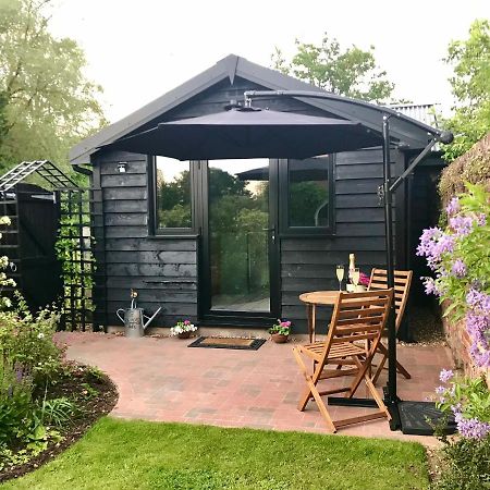 Melford Allotment Shed-Vintage Lodge Suffolk Long Melford Esterno foto
